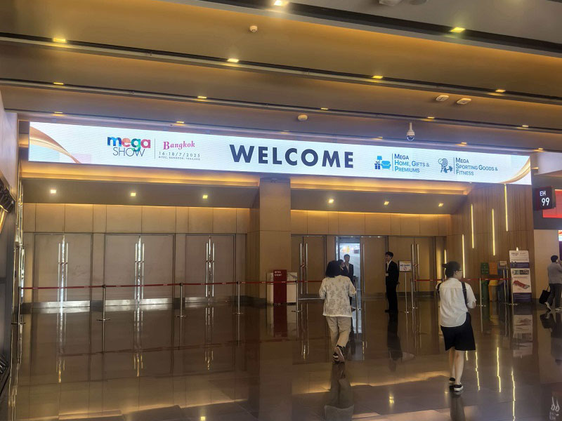 QINGDAO RGS błyszczy na targach Mega Show 2025 w Tajlandii dzięki torebkom Brightness Tote Bag i produktom opakowaniowym